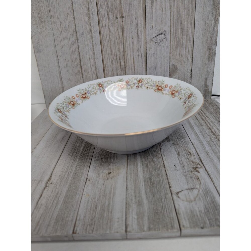 International Brighton Collection Claridge 8302 Porcelain Serving Bowl 9"